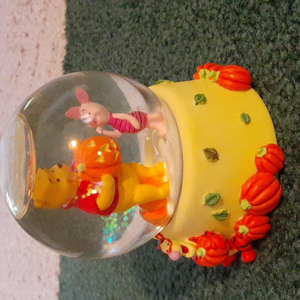 * October* Disney glitter globe, 4" tall